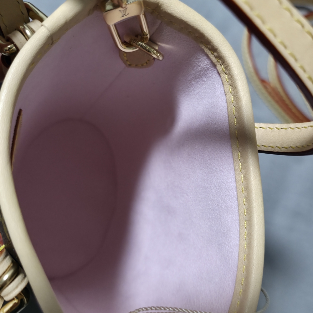 Louis Vuitton x Takashi Murakami Cherry Blossom Nano Bucket w/ Key pouch - Picture 3 of 11
